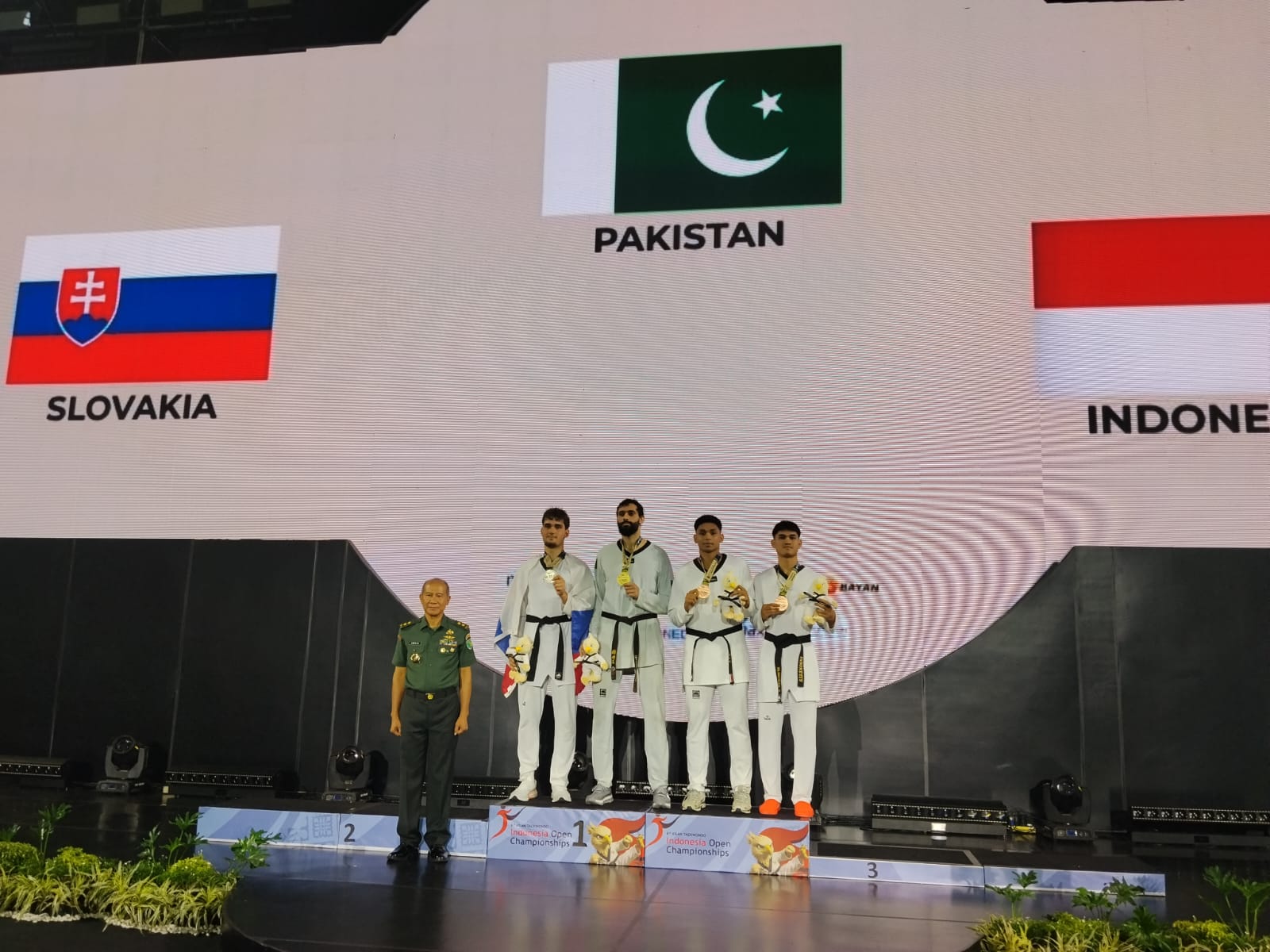 taekwondo-kaltim-kembali-mengukir-prestasi-di-level-internasional